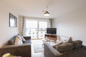 Southbank Leeds Apartment. New! With Free Parking